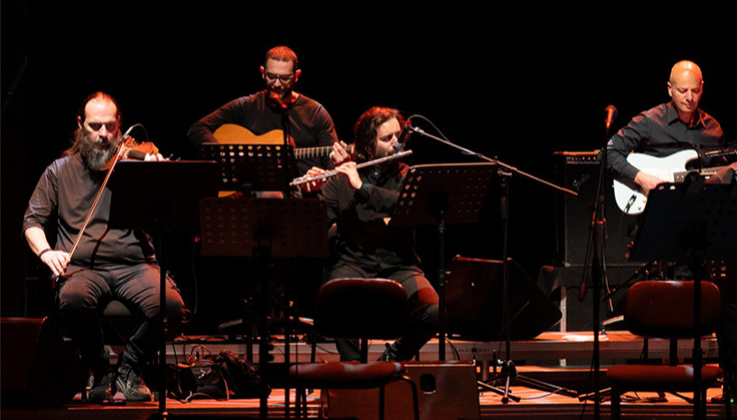 Γυναικείες φωνές στο Δημοτικό τραγούδι