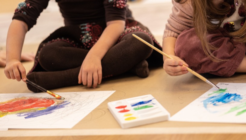 Avanti Maestro| Χρώμματα μουντζούρες και μουσικές