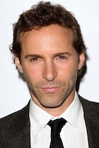 Alessandro Nivola